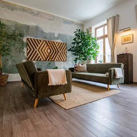 Theleaf - Design & Cafe Apartment *